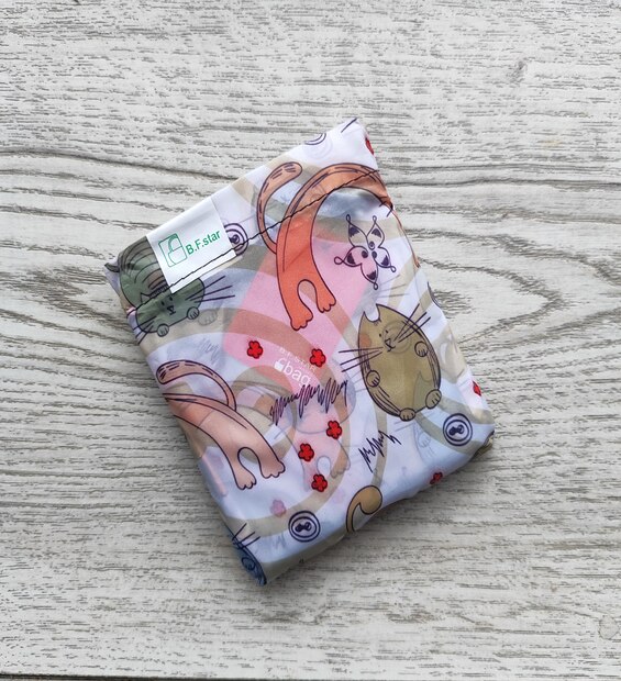 Bolsa Plegable Mediana Gatos Arco