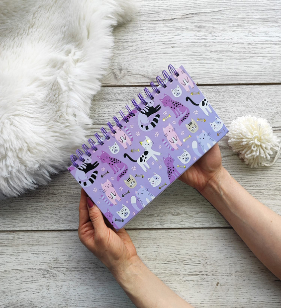 Planeador de Escritorio Gaticos Morado