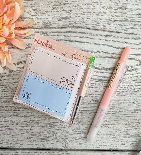 Post-it World Travel