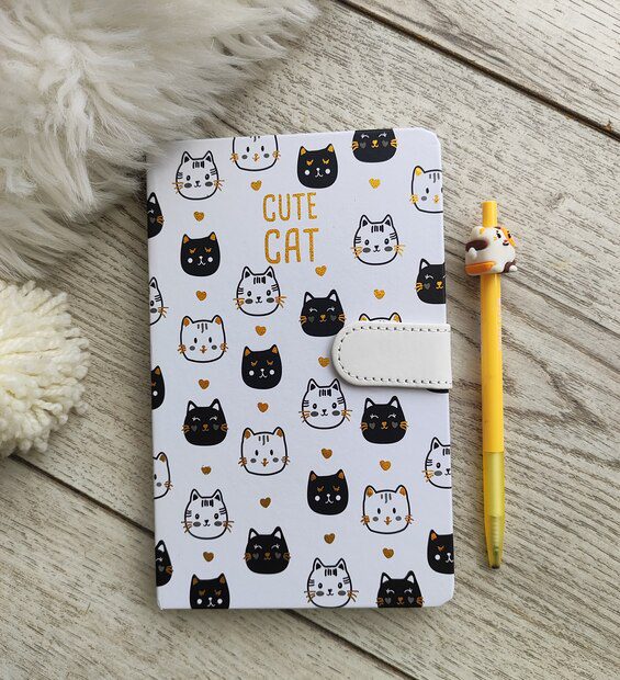 Libreta Blanca Gatos