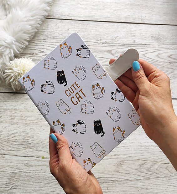 Libreta Cute Cat Blanca * Gatos